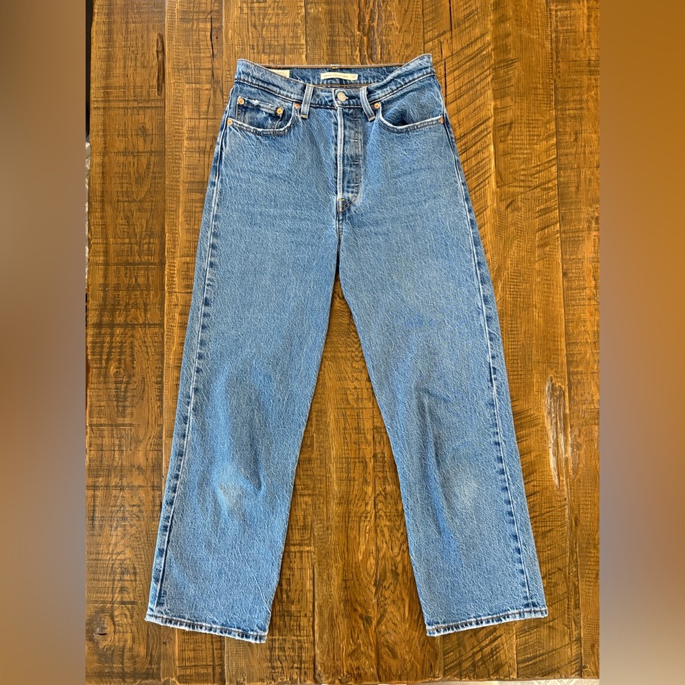 Levi’s Ribcage Ankle Straight jeans